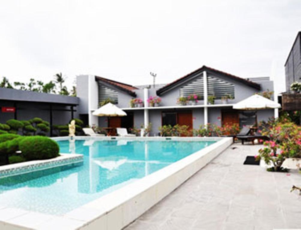 The Harmony Hotel 3*